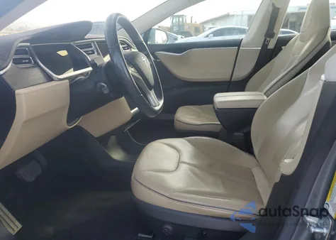 2014 Tesla Model S из США, поврежденный, VIN 5YJSA1H10EFP32887